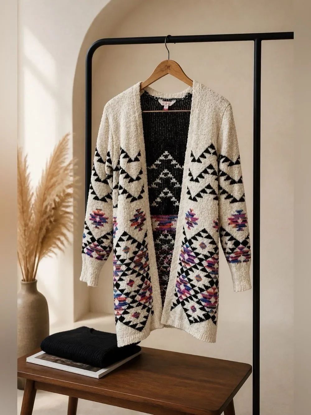 No Boundaries Black and White Geometric Cardigan Size Small